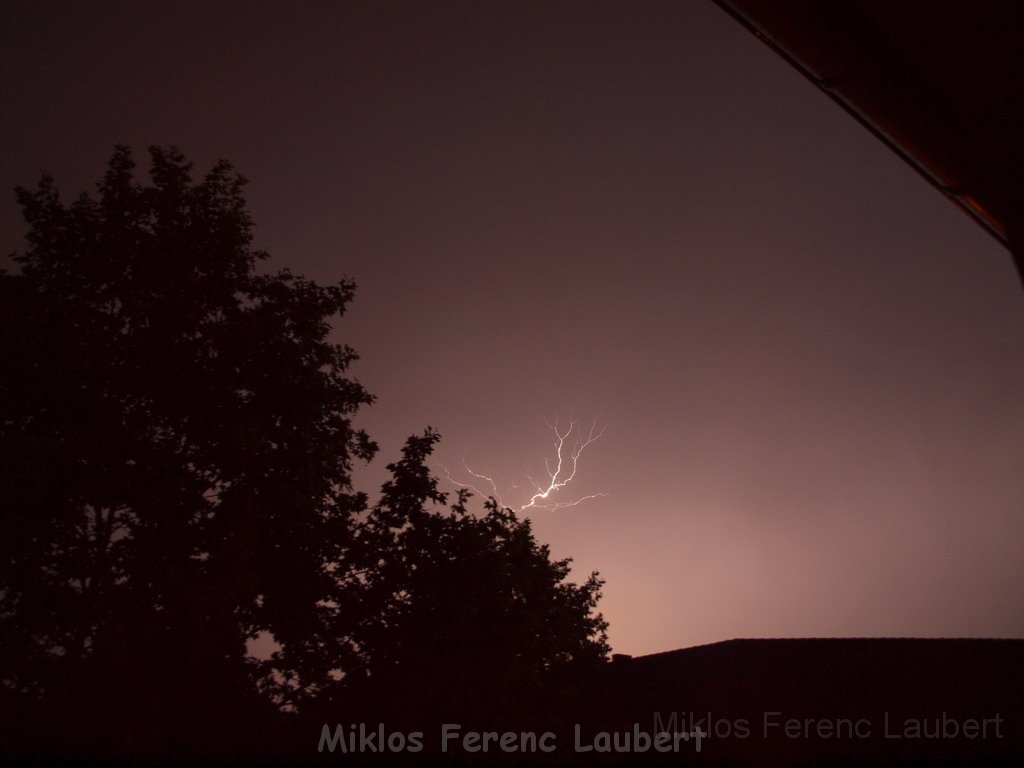 Gewitter Koeln Vingst P07.JPG